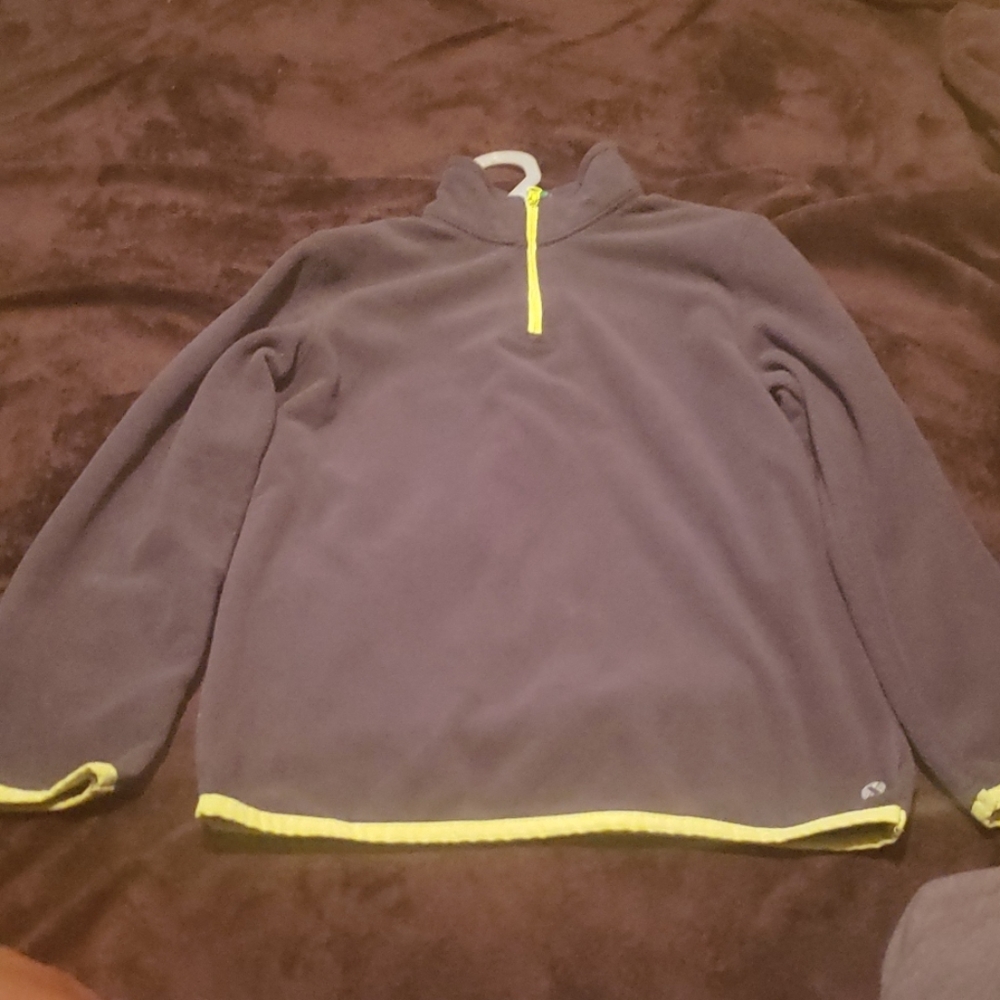 Sweater shirt